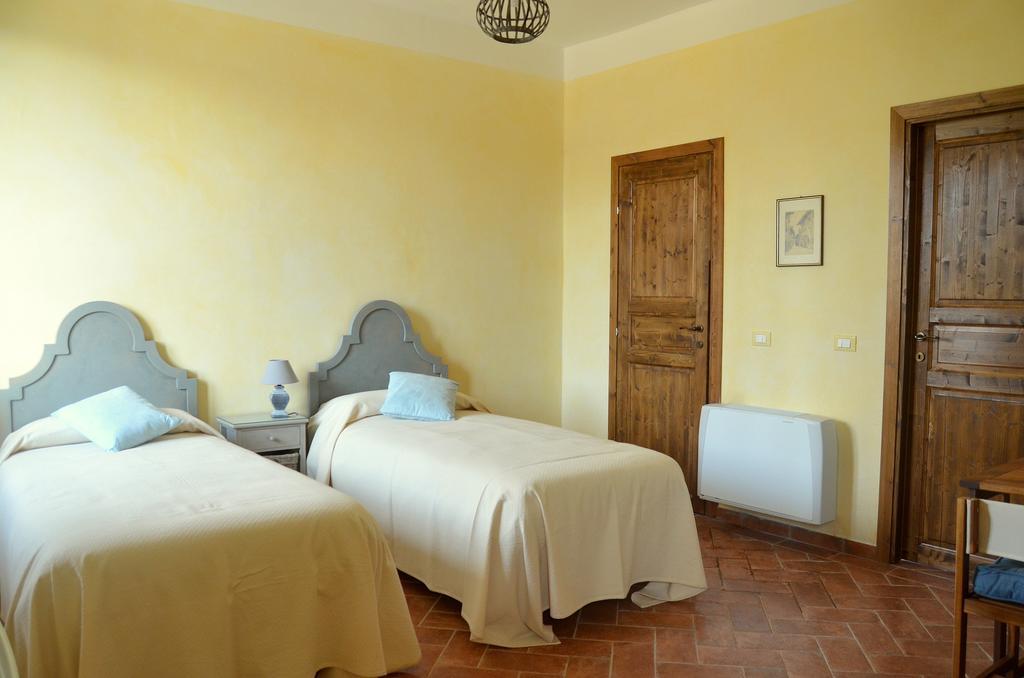 Agriturismo Borgo San Francesco バジーリオ エクステリア 写真