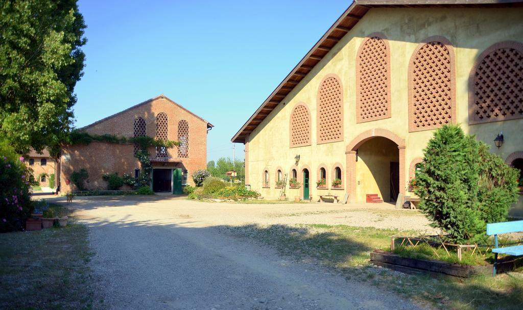 Agriturismo Borgo San Francesco バジーリオ エクステリア 写真